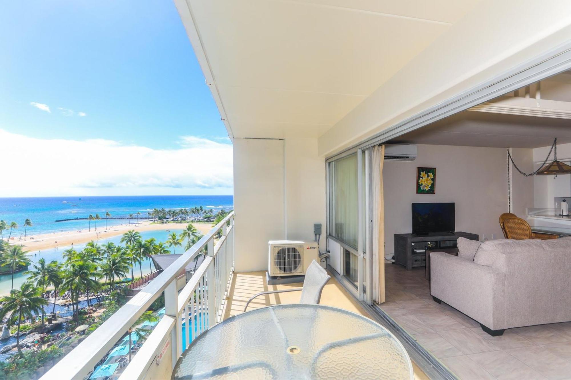 Ilikai Tower One Bedroom Lagoon View Waikiki Condos With Lanai & Free Wifi Honolulu Room photo